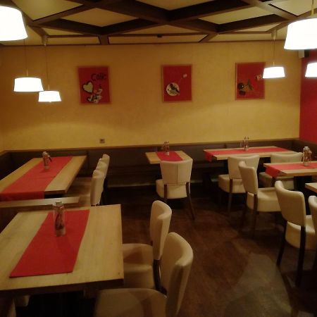 Gaststaette Peperoni Hotel Biberach an der Riß Kültér fotó